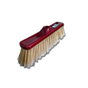 ESCOBILLON MARRON S/ CABO TIPO MADERA GERONIMO